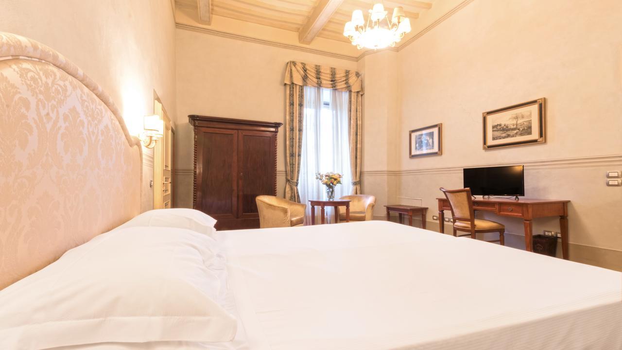 Badia Di Campoleone Villa Arezzo Phòng bức ảnh