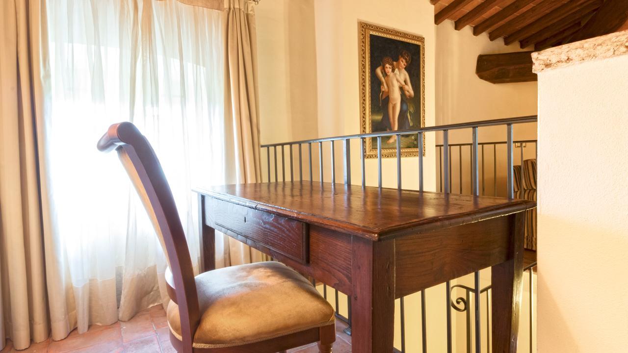 Badia Di Campoleone Villa Arezzo Phòng bức ảnh