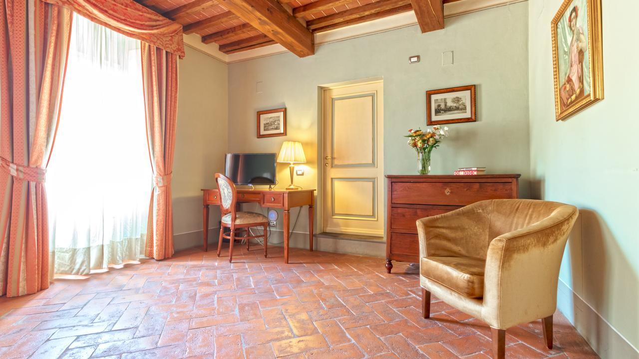 Badia Di Campoleone Villa Arezzo Phòng bức ảnh